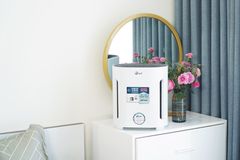 Máy Lọc Không Khí FujiE AP700 Công Suất 60W 6 Cấp Độ Lọc 4 Cấp Gió Kèm Chế Độ Auto Mode