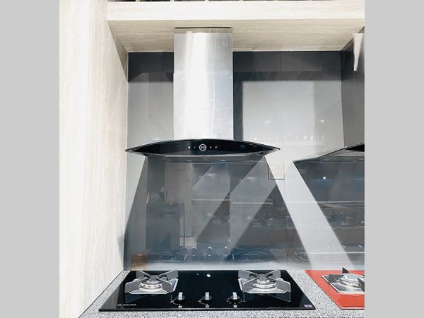 Máy hút mùi Malloca MC 7018HS áp tường cảm ứng