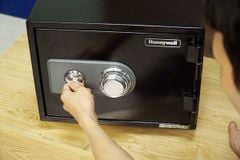 Két sắt Honeywell 2101 nhập khẩu an toàn chống nước chống lửa 1 khóa cơ+mật khẩu 4 số