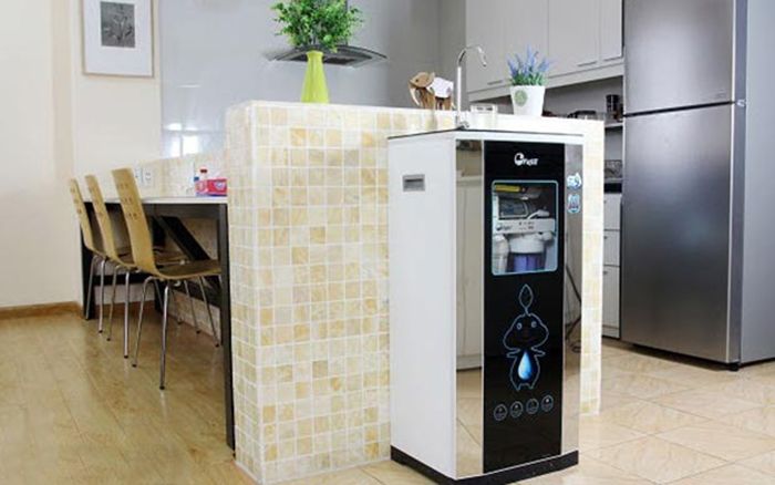 Máy lọc nước FujiE RO-08 RO tinh khiết thông minh 8 cấp lọc