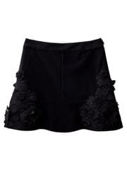 UTAA Flower Lace Half Flare  Skirt: Women's Black
