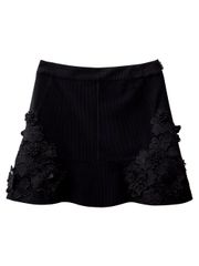 UTAA Flower Lace Half Flare  Skirt: Women's Black