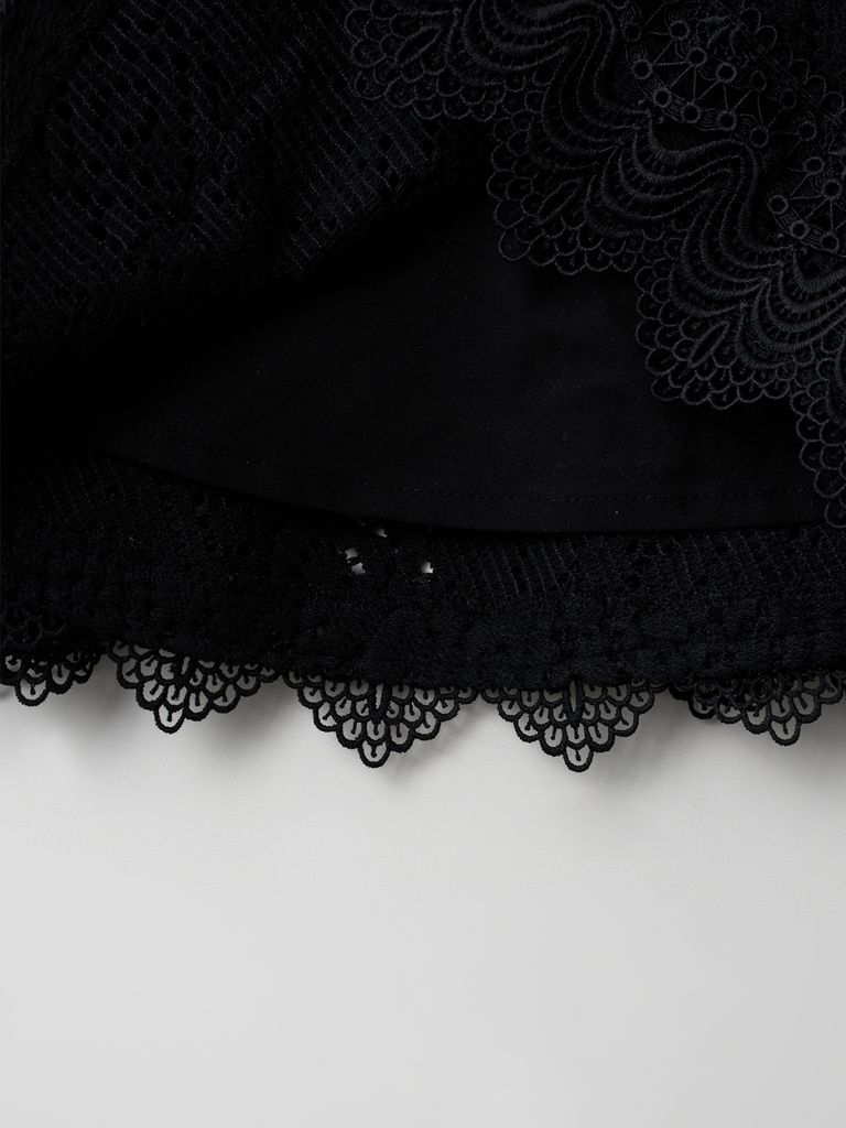UTAA Pixel Tile Lace Flare Skirt: Black