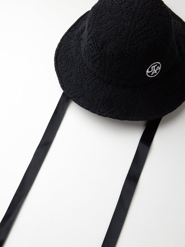 UTAA Pixel Tile Lace Bucket Hat : Women's Black