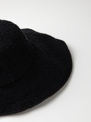 UTAA Pixel Tile Lace Bucket Hat : Women's Black