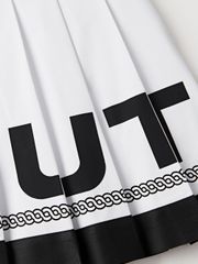 UTAA Panther Chain Pleats Skirt : White