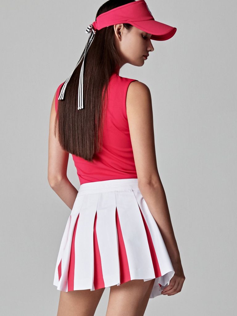 UTAA Sign Hidden Color Pleats Skirt : White