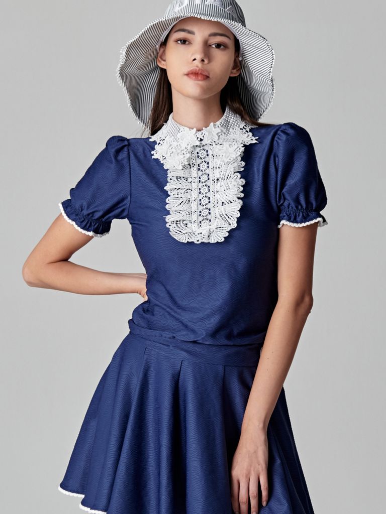 UTAA Notredame Lace Flare Skirt : Navy