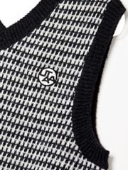 UTAA Rabbit Tooth Knit Vest : Black