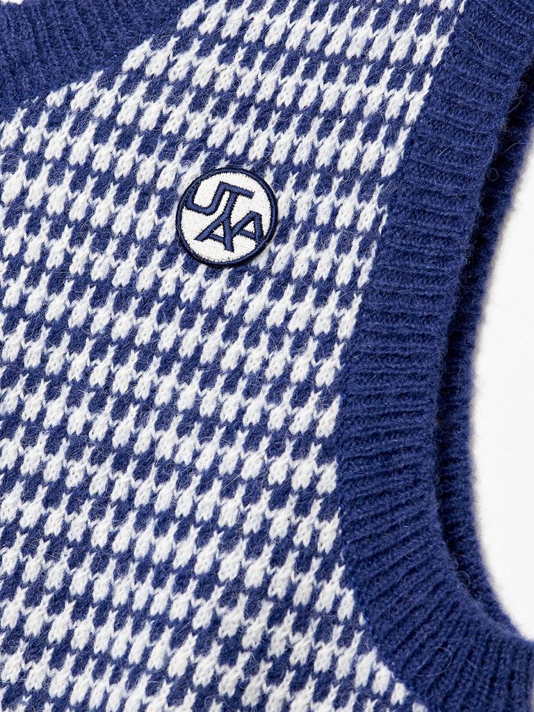 UTAA Rabbit Tooth Knit Vest : Sky Blue