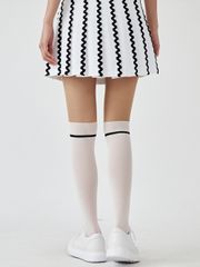 UTAA Tilde Wave Pleats Skirt : White