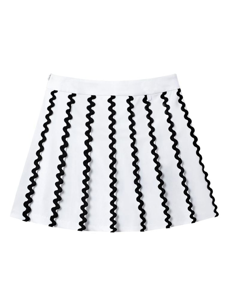 UTAA Tilde Wave Pleats Skirt : White