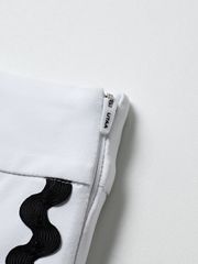 UTAA Tilde Wave Pleats Skirt : White