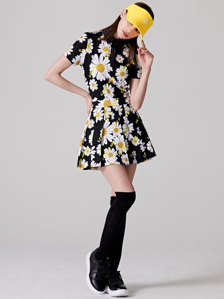 UTAA Daisy Logo Wave Pleats Skirt : Black