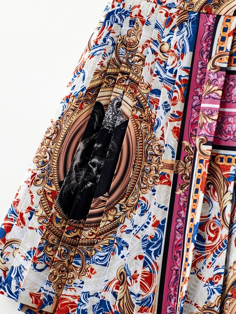 UTAA Neon Buckingham Pleats Skirt : Pink