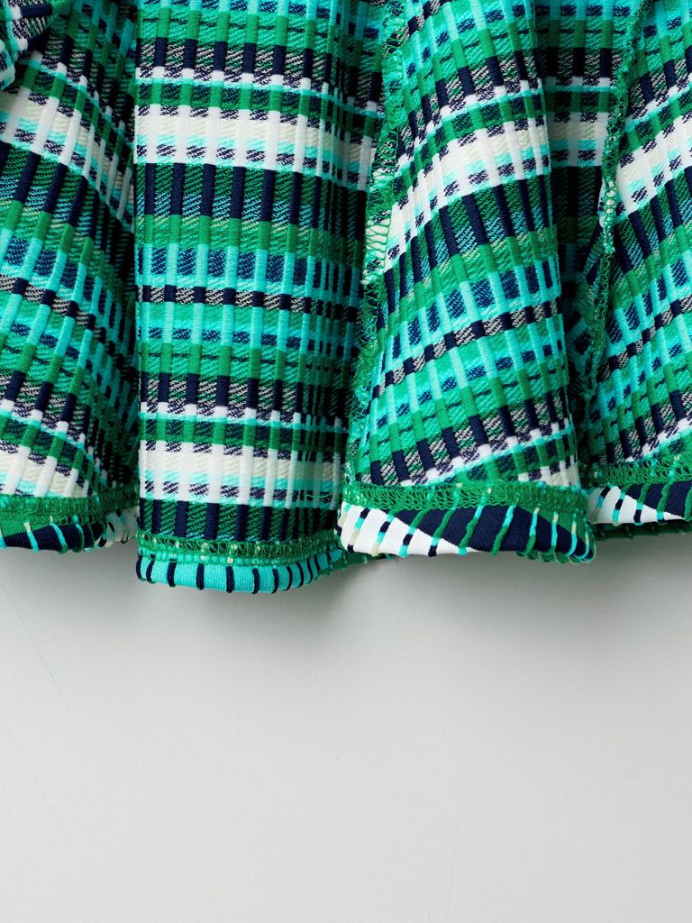 UTAA Spread Pattern Pinking Flare Skirt : Green