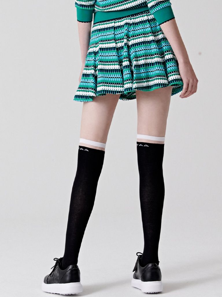 UTAA Spread Pattern Pinking Flare Skirt : Green