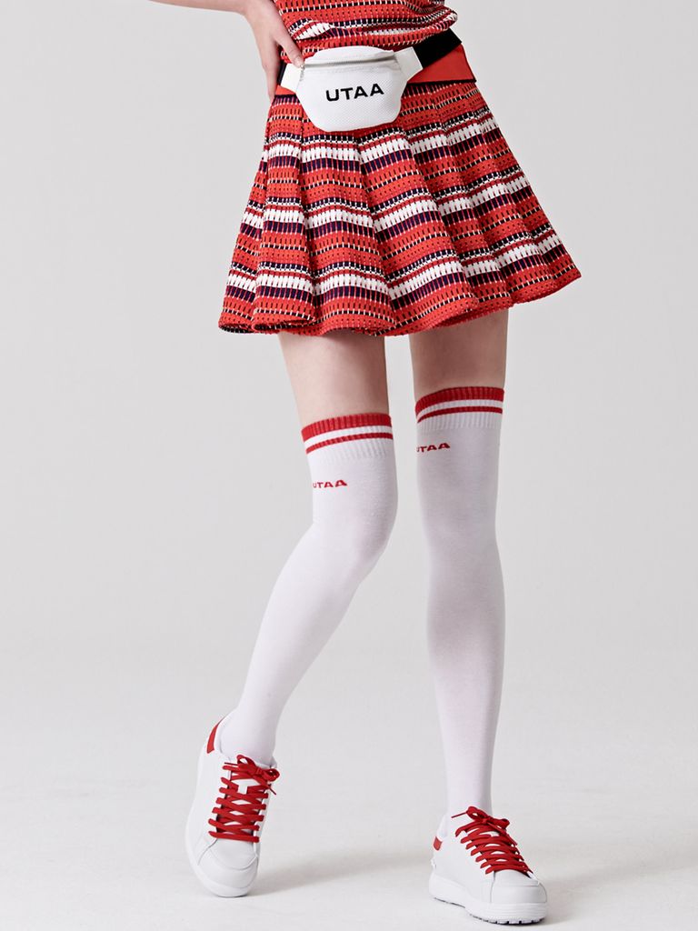 UTAA Spread Pattern Pinking Flare Skirt : Red