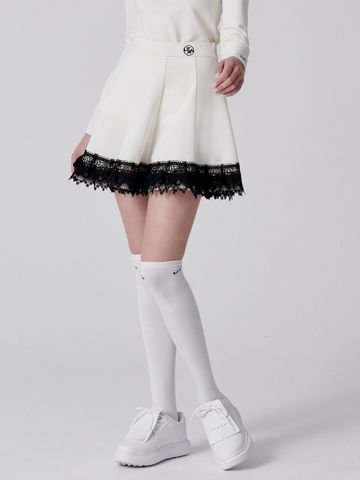 UTAA Notredame Ribbon Lace Flare Skirt : Black