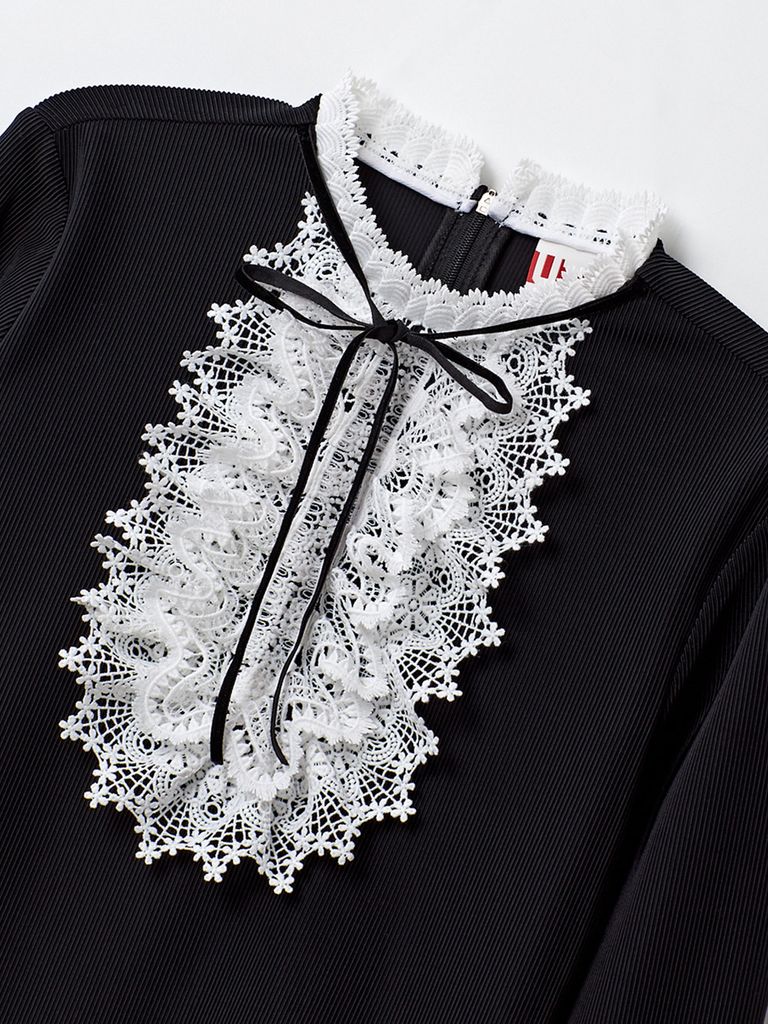 UTAA Notredame Ribbon Lace Flare Sleeve : Black