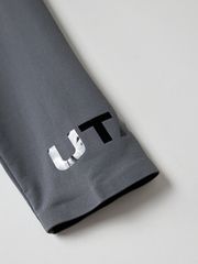UTAA Swing Fit Logo Tape Pk Sleeve: D/Grey