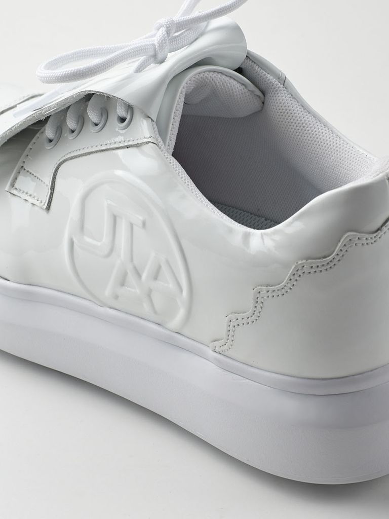 UTAA Enamel Derby Kiltie Golf Sneakers : Women's White-2