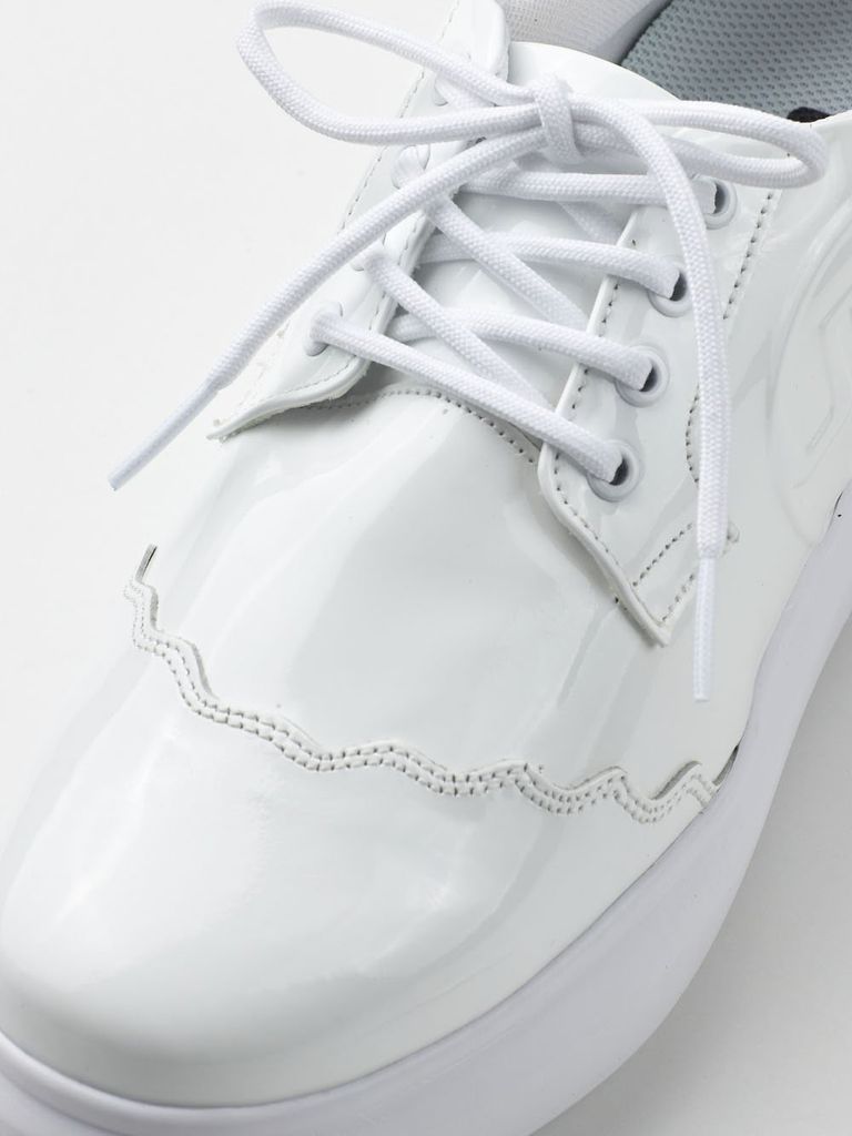 UTAA Enamel Derby Kiltie Golf Sneakers : Women's White-1