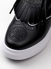 UTAA Punching Derby Kiltie Sneakers : Women's Black