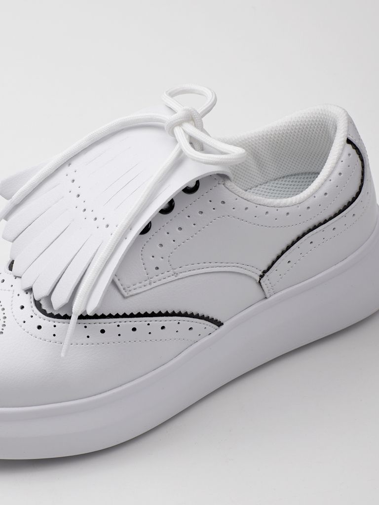 UTAA Punching Derby Kiltie Sneakers : Women's White