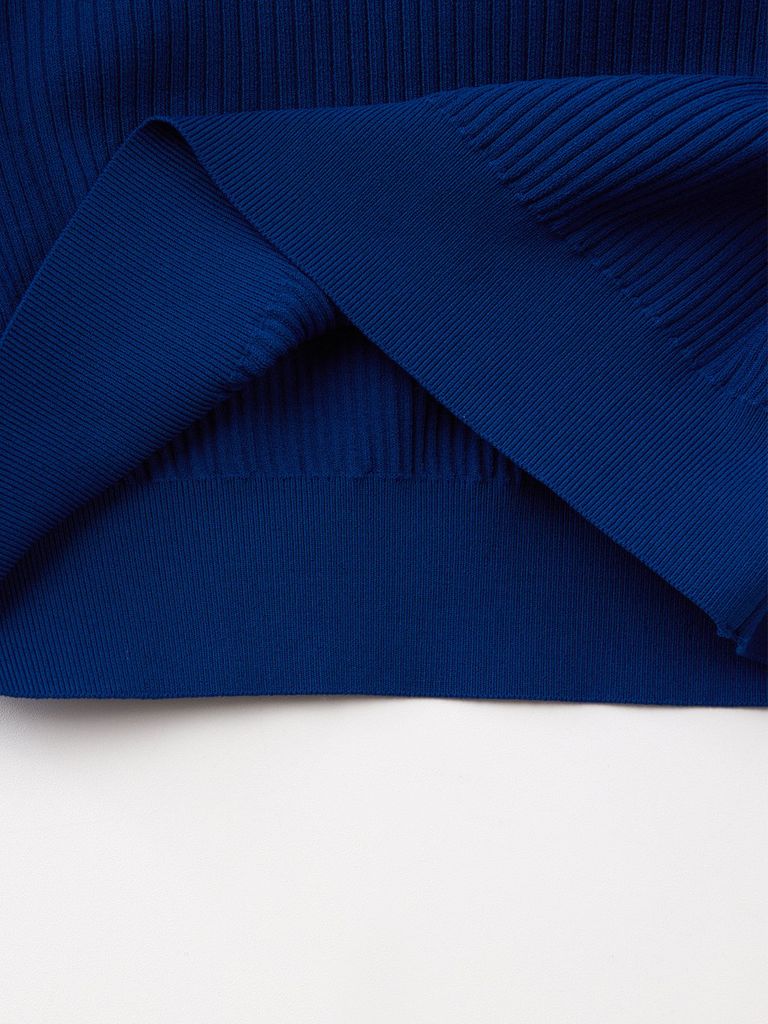 UTAA Pixel Ribbon Wave Pullover : Women's Blue