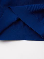 UTAA Pixel Ribbon Wave Pullover : Women's Blue