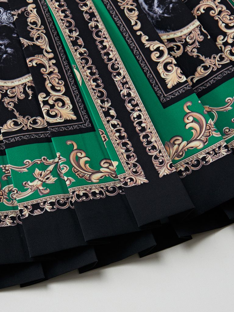 UTAA Ducat Baroque Black Line Skirt : Royal Green