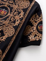 UTAA Emperor Crown Baroque PK T-shirts : Black