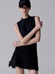 UTAA Flower Lace Half Flare  Skirt: Women's Black