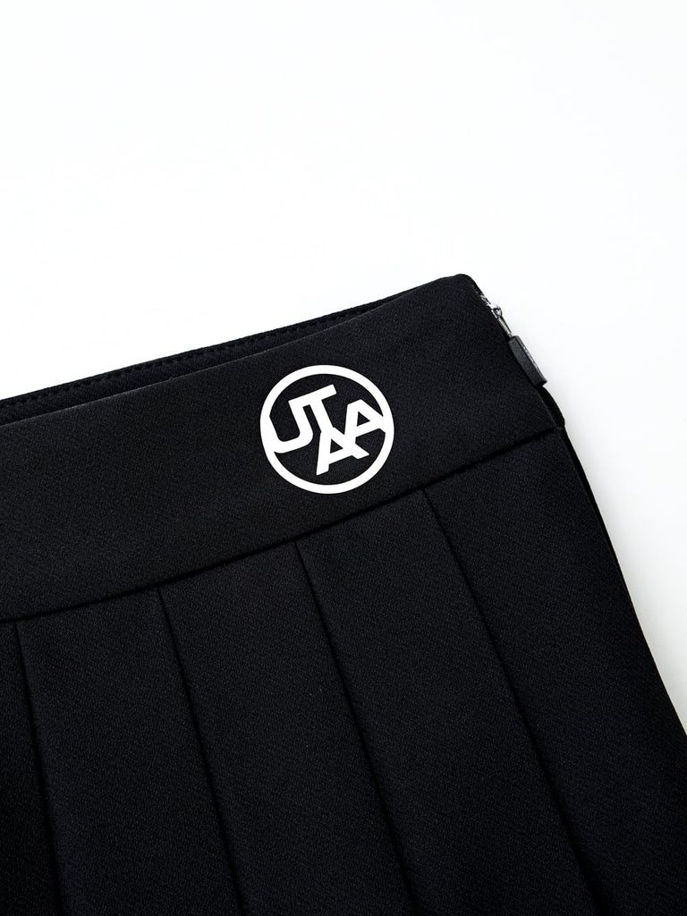 UTAA Bold Logo Flare Skirt : Black
