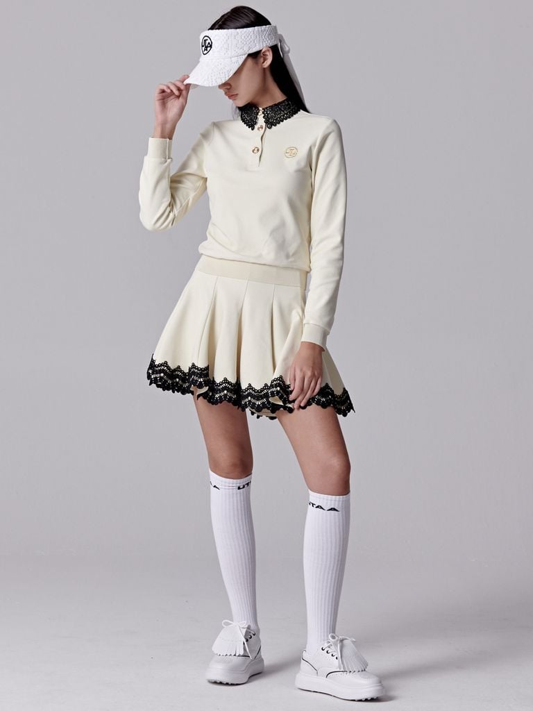 UTAA Punching Lace Flare Skirt : Ivory