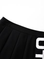 UTAA Slide Bulk Logo Flare Skirt : Black