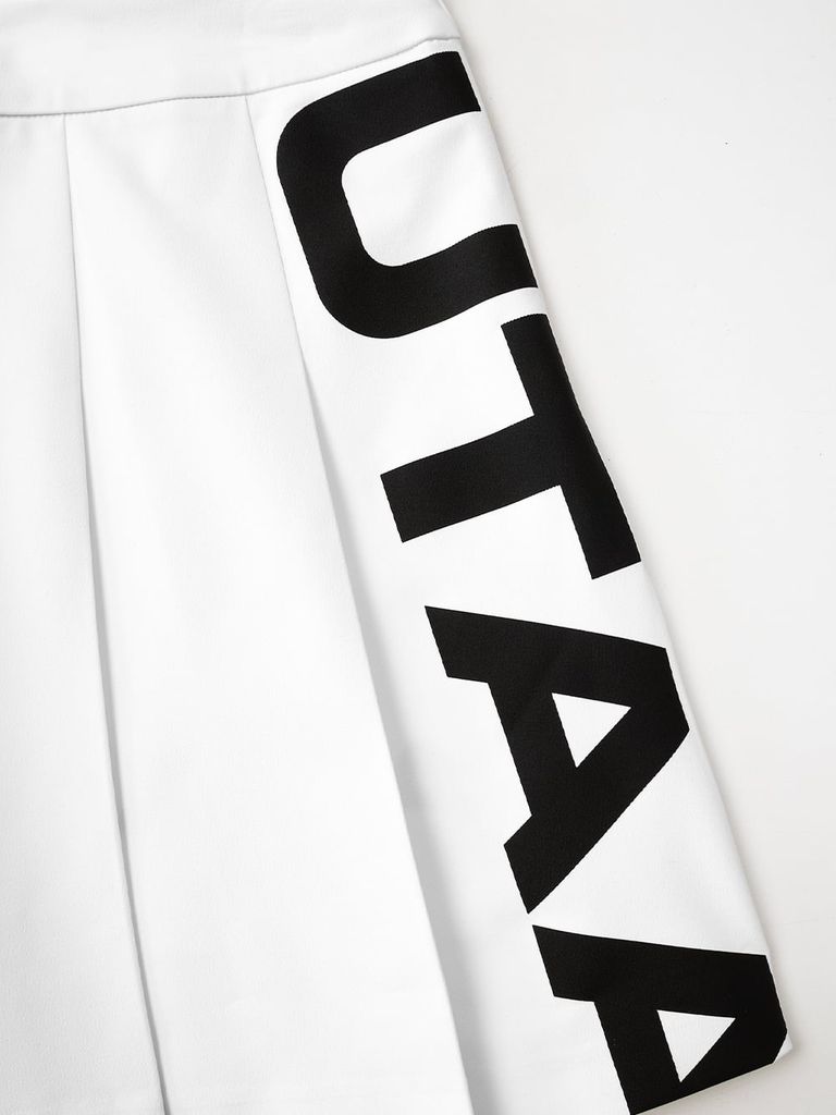 UTAA Slide Bulk Logo Flare Skirt : White