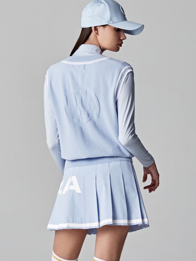 UTAA Symbol Sealing Classic Knit Vest : Women's Sky Blue