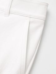 UTAA Logo Stitch Standard Pants : Women's White