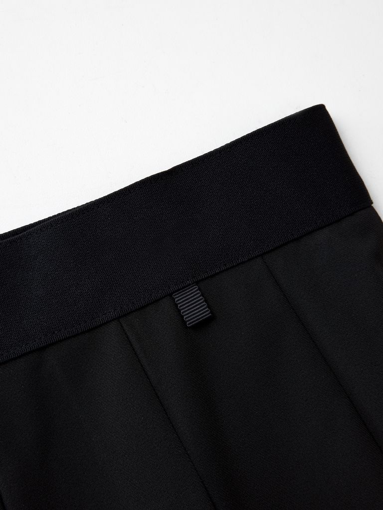 UTAA Dual Tape Mix Flare Skirt : Black
