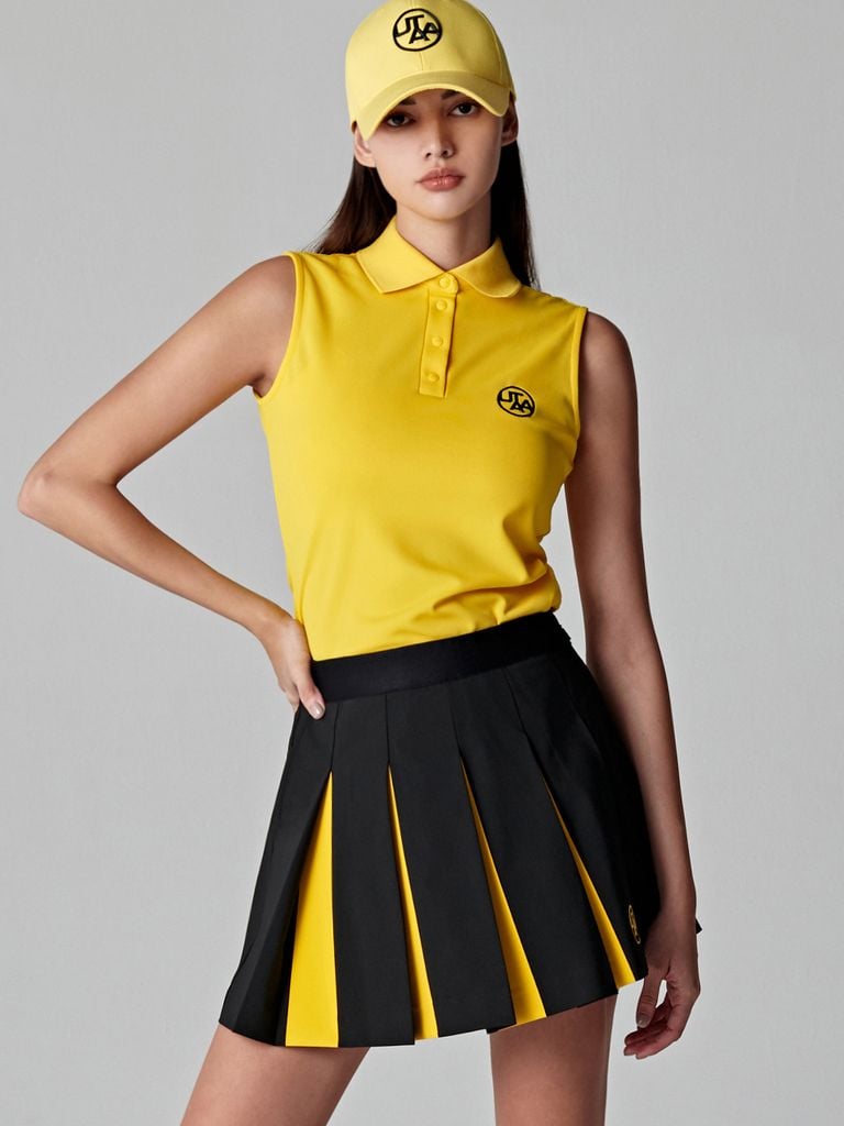 UTAA Sign Hidden Color Pleats Skirt : Black