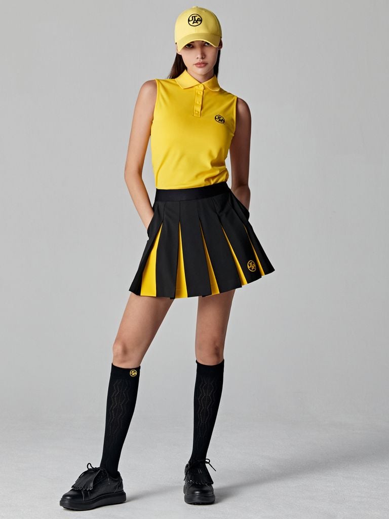 UTAA Sign Hidden Color Pleats Skirt : Black