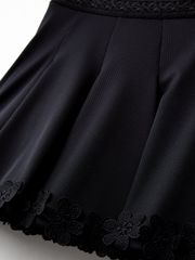 UTAA Blossom Prime Flare Skirt : Black