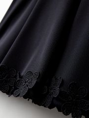 UTAA Blossom Prime Flare Skirt : Black