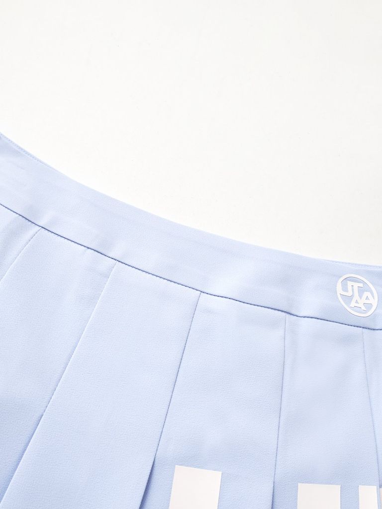 UTAA DayBreak Line Flare Skirt : Sky Blue