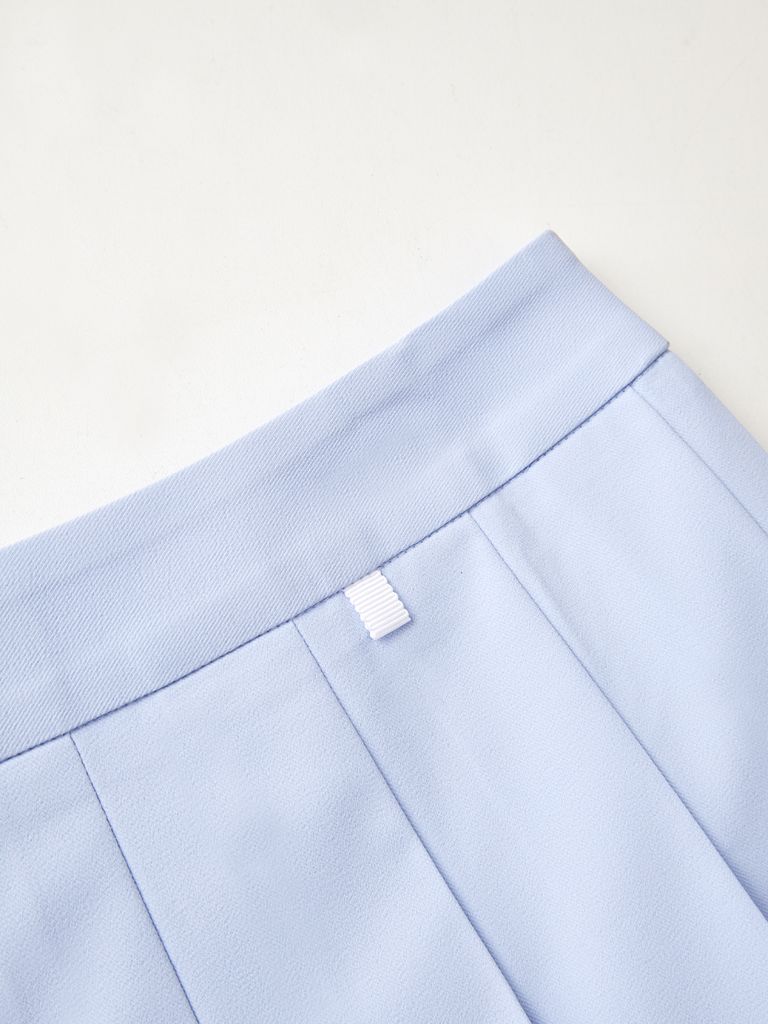 UTAA DayBreak Line Flare Skirt : Sky Blue