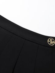 UTAA Golden Crown Ring Panther Angle Pleats Skirt : Black
