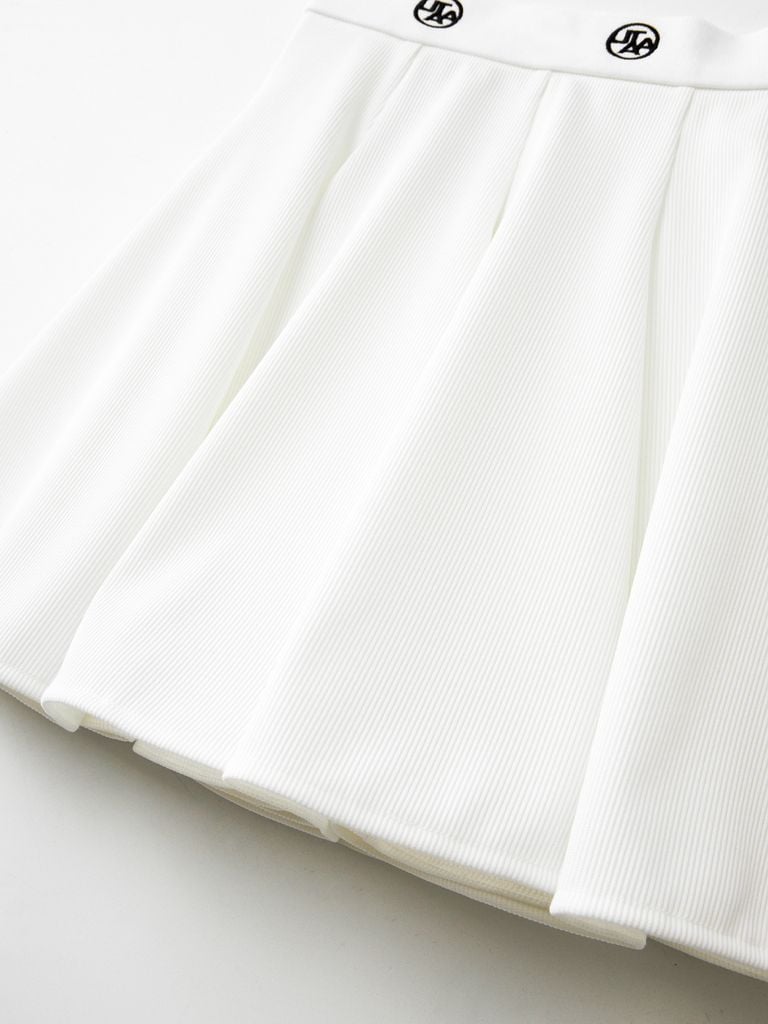 UTAA Triple Tiny Logo Flare Skirt : White