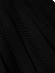 UTAA Dime Classic Knit Flare Skirt : Black